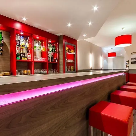 Saint Louis De France Lourdes