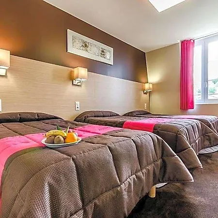 Saint Louis De France Hotel 3*
