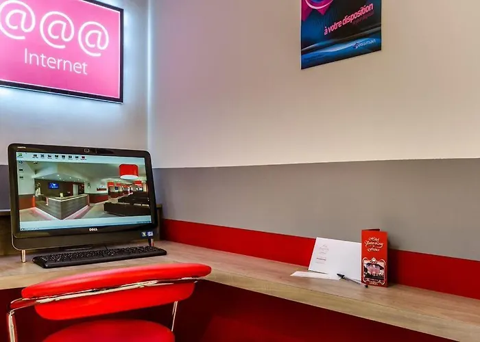 Saint Louis De France Hotel Lourdes